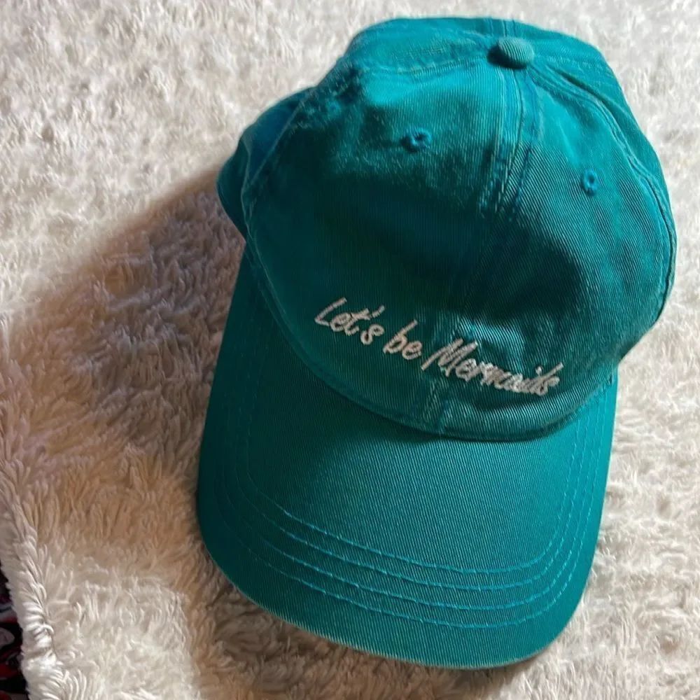Anna & Ava let’s be mermaids hat